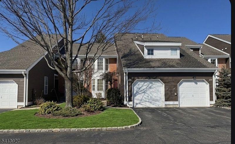 1st image of 258 De Rose Ct #258