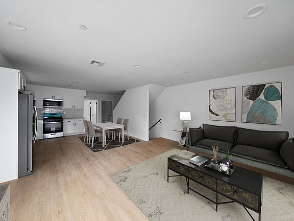 2nd image of 6645 Beck Ave #6645