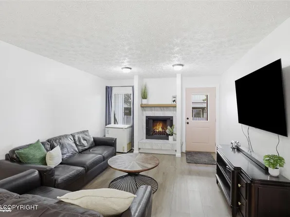 4510 Wright St APT 17, Anchorage, AK 99507