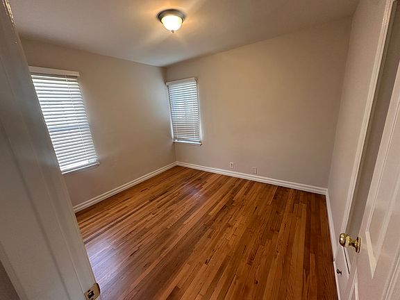 2nd image of 2264 Euclid Ave