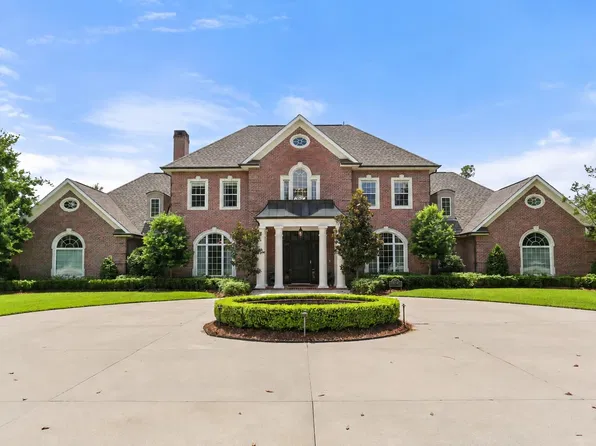 800 E 1st St, Thibodaux, LA 70301