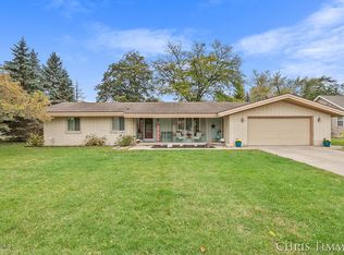 166 Cypress Ave, Holland, MI 49423