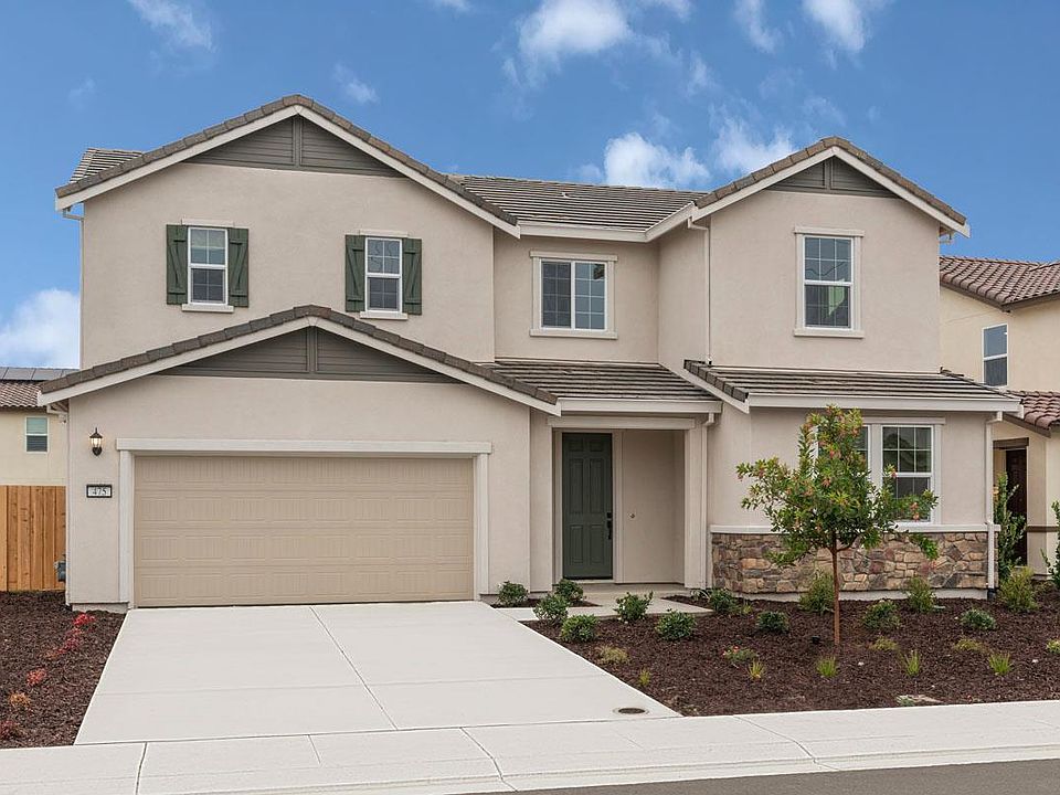 1st image of 475 Brachetto Ln