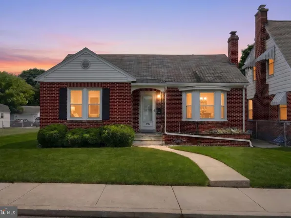 216 Lumber St, Littlestown, PA 17340