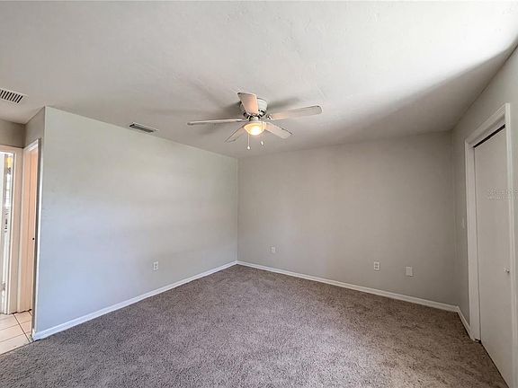 4th image of 3226 NE 30th Ct
