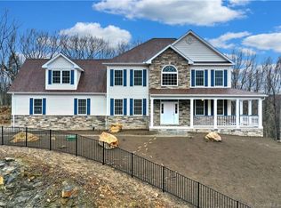 12 Ridgewood Club Ests, Prospect, CT 06712