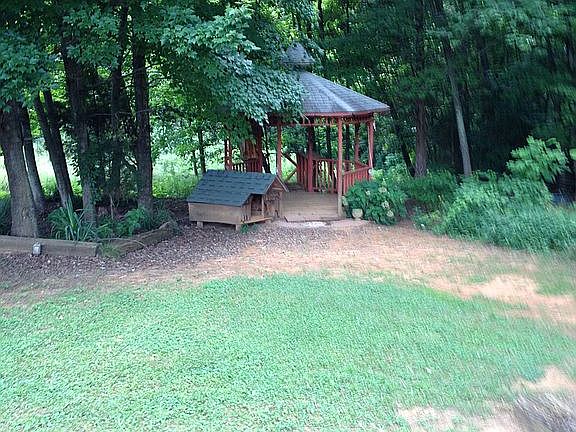 Gazebo in back of Lot