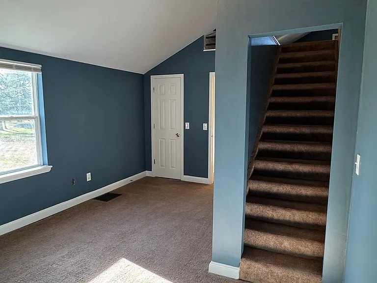 2325 Johnstown — Photo 24