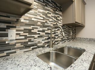 Riverbend Apartments, Desoto, TX 75115