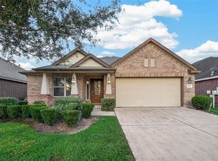 6807 Peach Mill Ln, Dickinson, TX 77539