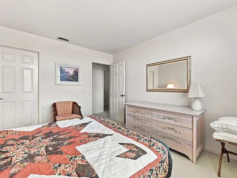 12331 Fairway Pointe Row — Photo 35