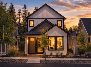 988 E Black Butte Ave #30, Sisters, OR