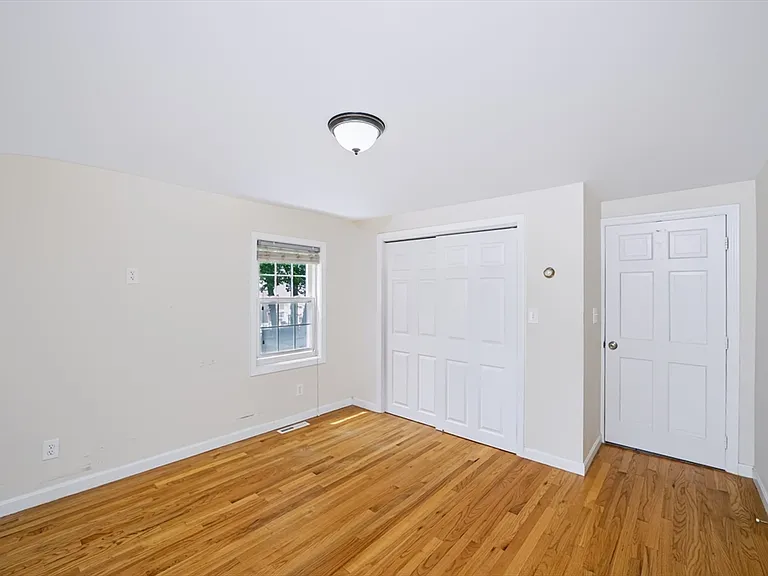 52 Common St #52 — Photo 13
