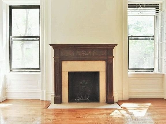 2nd image of 253 W 91st St APT 4A