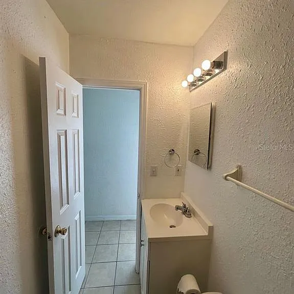 7302 Woodhall Ct — Photo 9