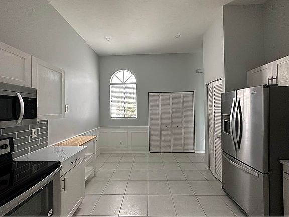 5th image of 2541 Citrus Lake Dr #A-202