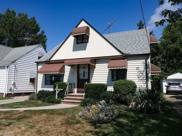 853 E 220th St, Euclid, OH 44119
