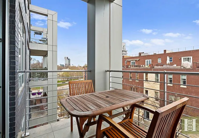 84 Engert Ave #4B — Photo 8