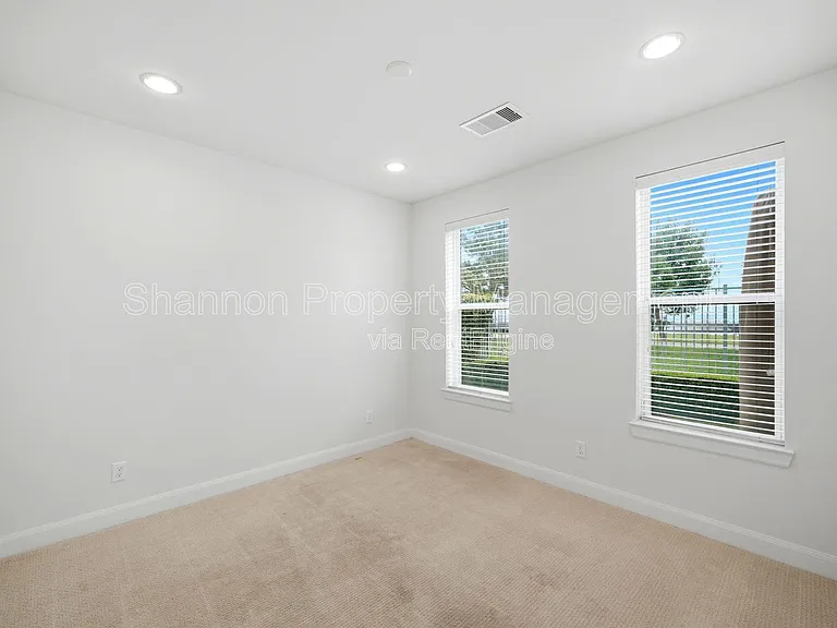 3131 Leeland St — Photo 5