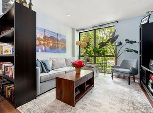 42 8th St APT 3203, Charlestown, MA 02129