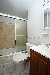 Rented by Universal Realty Group