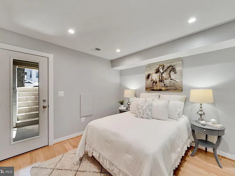 731 Park Rd NW #A — Photo 8