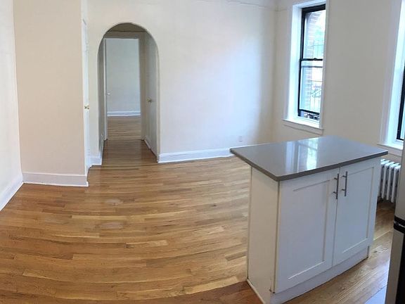 2nd image of 1296 Pacific St APT 104