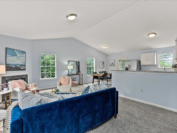 4th image of 67 Dahlia Rd