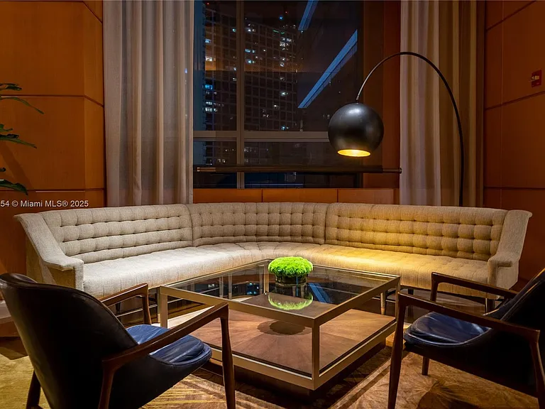 1435 Brickell Ave #3607 — Photo 35