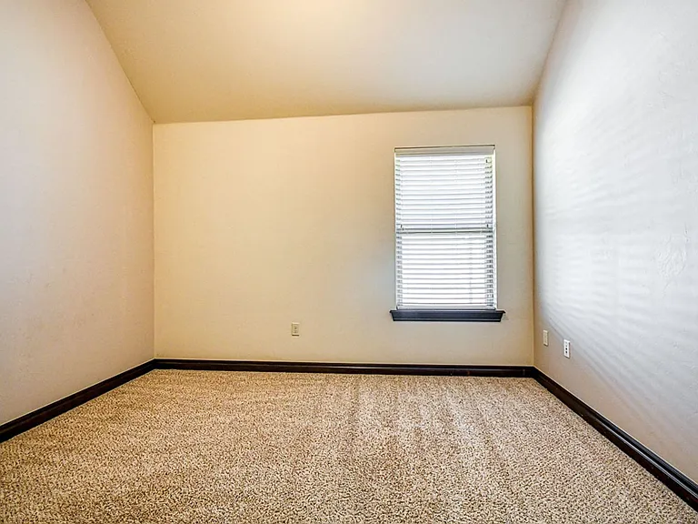 5105 SW 122nd Ter — Photo 27