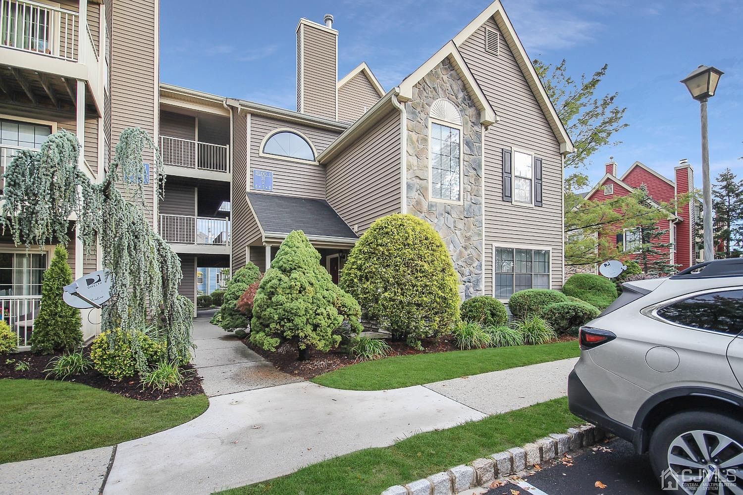 8 Lear Ct, East Brunswick, NJ 08816 Zillow