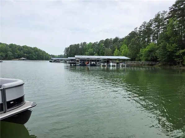 116 Oconee Ave, Westminster, SC 29693