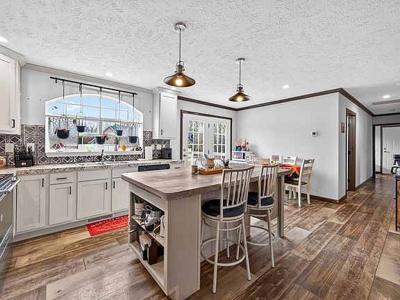 5th image of 785 W Cedar Bluff Rd