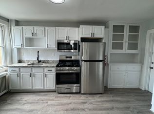 846 E Jersey St, Elizabeth, NJ 07201