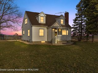 2801 N Lowell Rd, Saint Johns, MI 48879