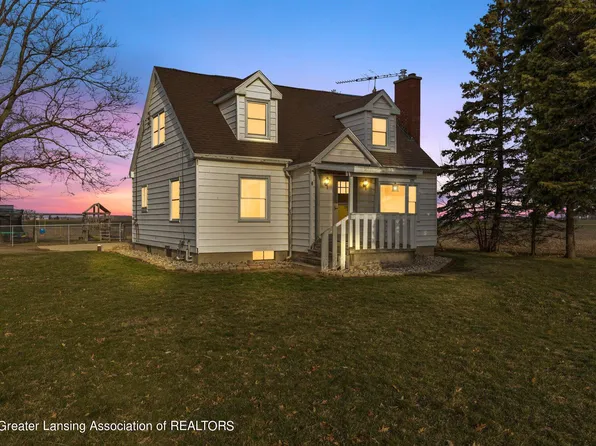 2801 N Lowell Rd, Saint Johns, MI 48879