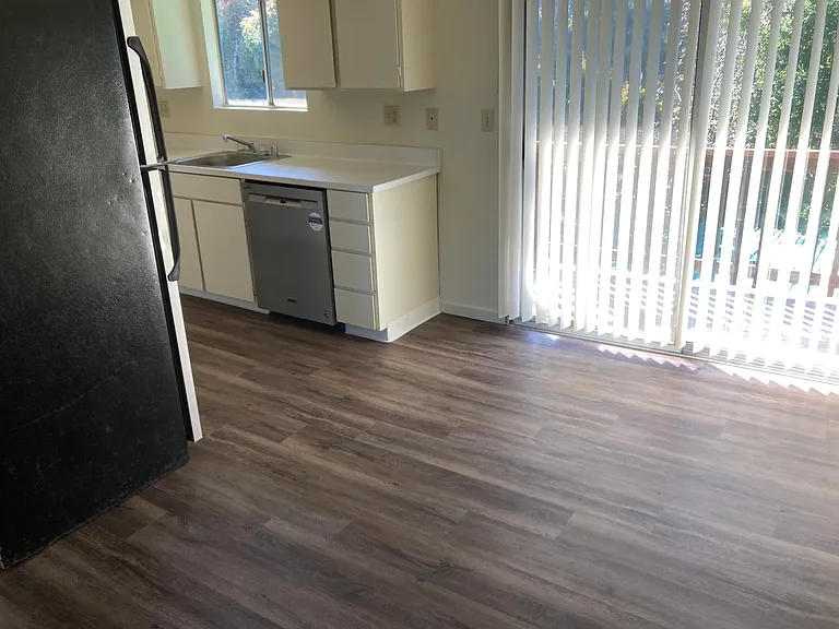 1840 Strobridge Ave — Photo 4