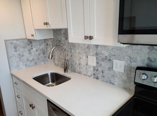 464 Commonwealth Ave APT 74, Boston, MA 02215