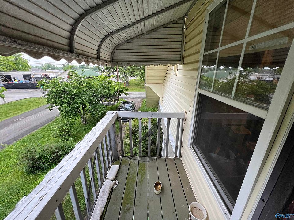 2nd image of 29922 2nd Ave E