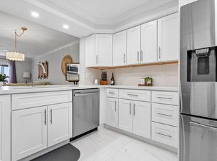 7286 Huntington Ln APT 401, Delray Beach, FL 33446