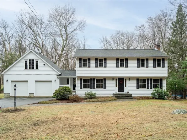 40 Bigelow Rd, Southborough, MA 01772