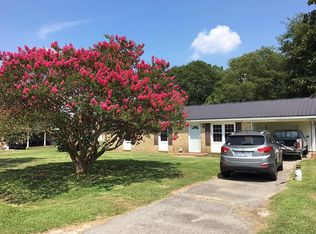226 Fox Dr, Dudley, NC 28333