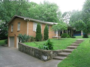 227 Sterling Rd, Hendersonville, TN 37075