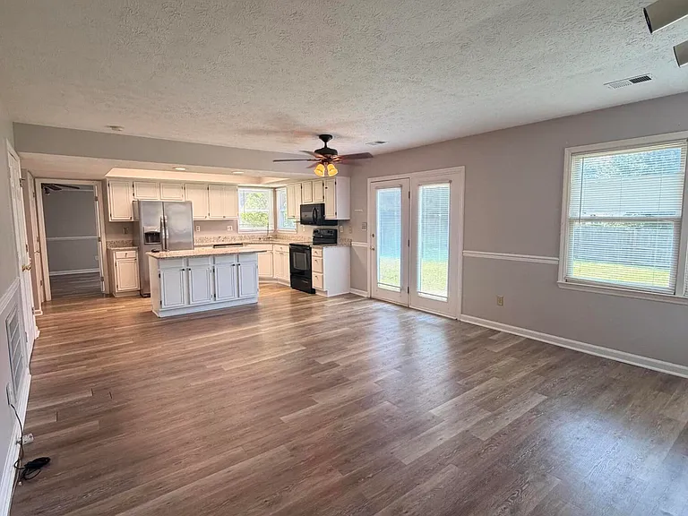 3820 Muirfield Pl — Photo 8