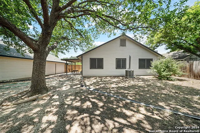 12106 Ridge Ct — Photo 23