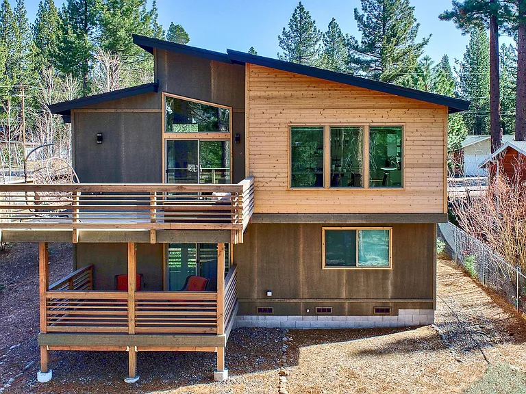 1012 Boulder Mountain Ct — Photo 1