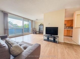 454 Centre St S #406, Oshawa, ON L1H 4C2