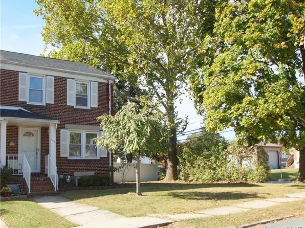 254 6th St, Whitehall, PA 18052