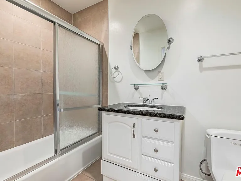17322 Martha St — Photo 18