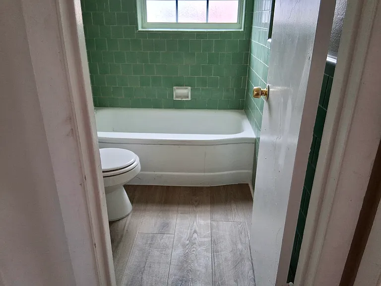 212 S Fillmore St #B — Photo 9